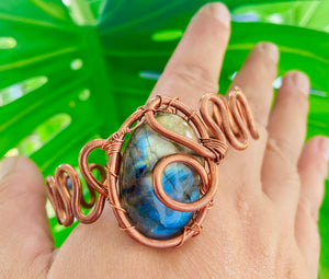 Caribbean Sea Labradorite Cuff