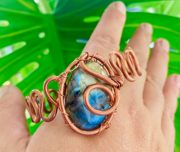 Caribbean Sea Labradorite Cuff