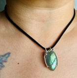 Small Mahi Labradorite Pendant