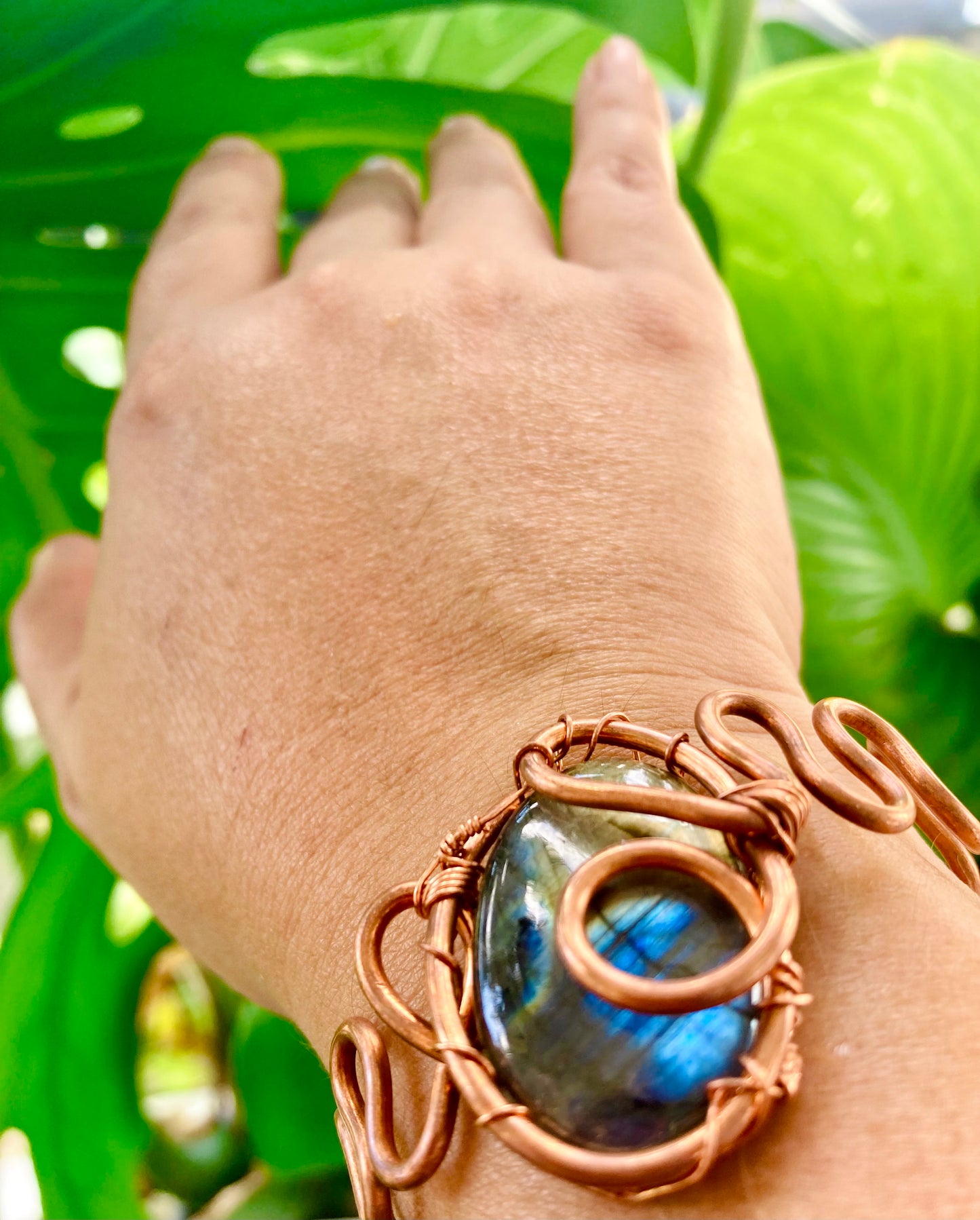 Caribbean Sea Labradorite Cuff