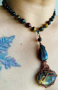Silver Dragon Labradorite Hand-knotted Necklace