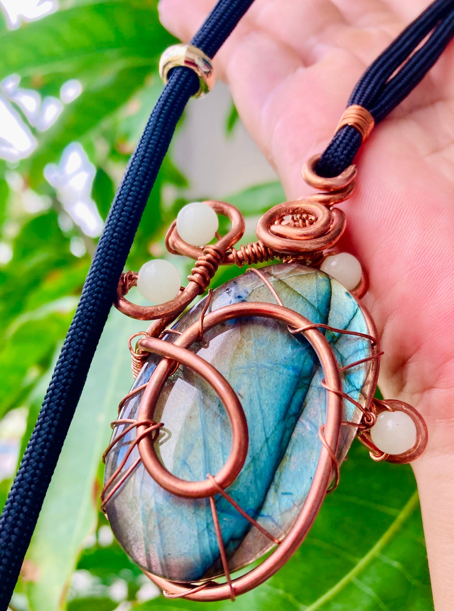 Luminous Labradorite Pendant