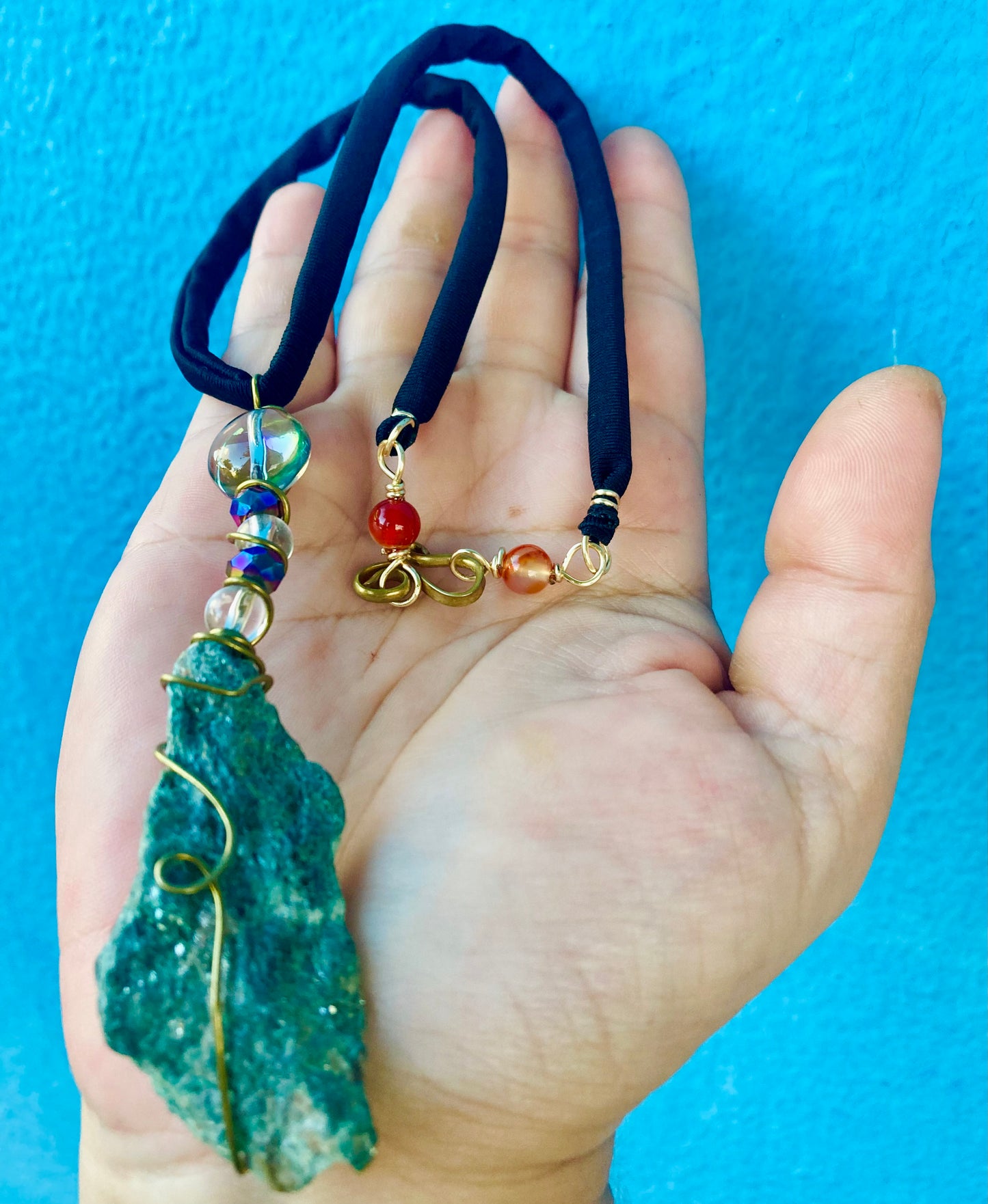 Escobita Fuchsite Lariat Necklace