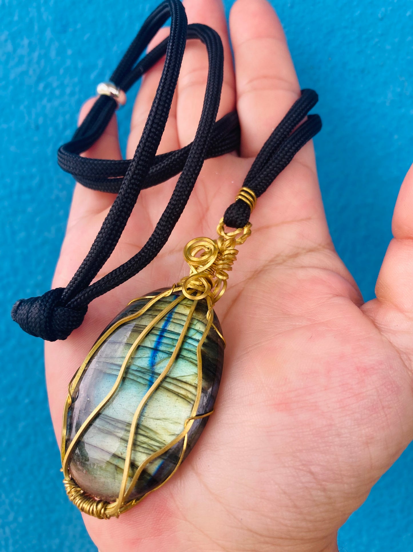 Tigre Labradorite Pendant