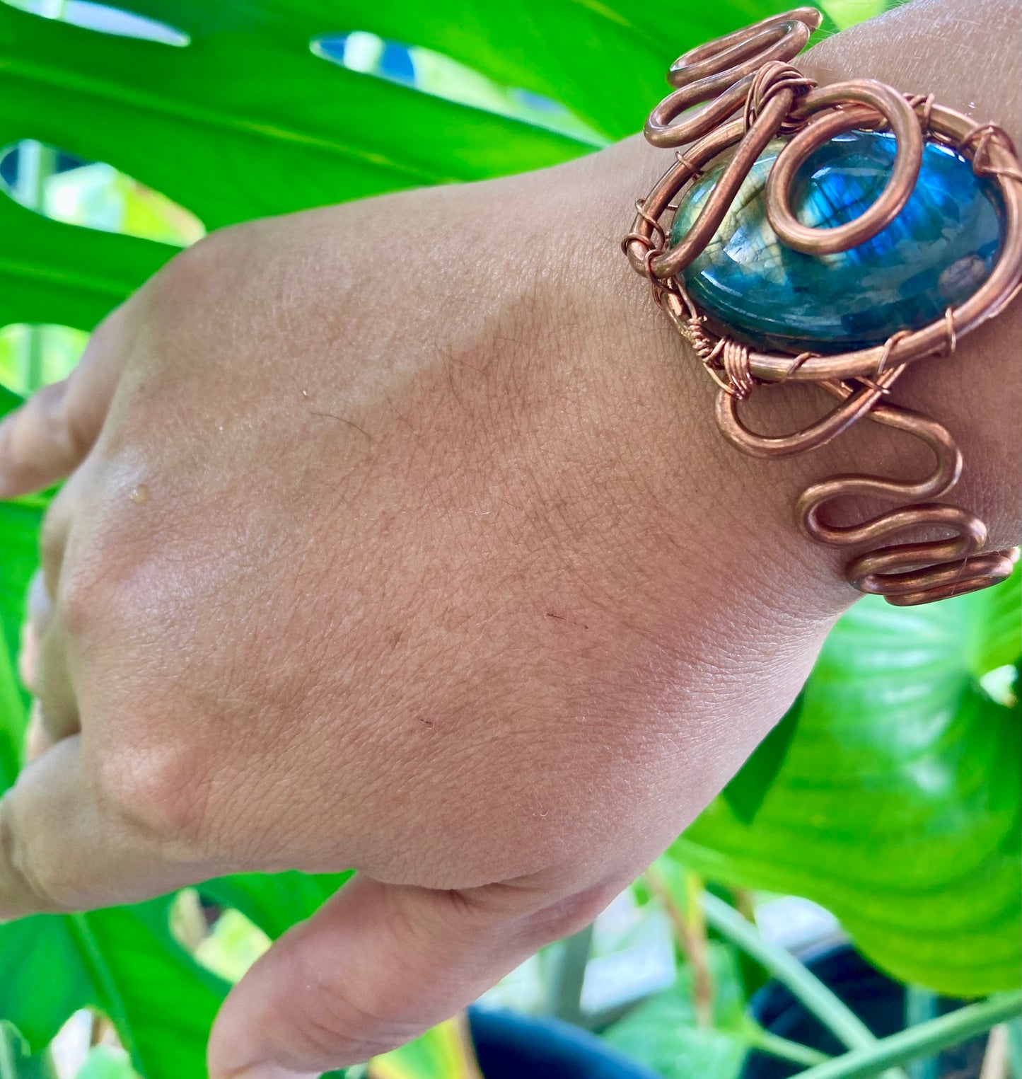 Caribbean Sea Labradorite Cuff